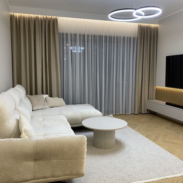 Modny salon w modnych beżowych tonacjach