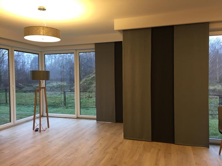 Elegant panel curtains for any arrangement - iDESCU